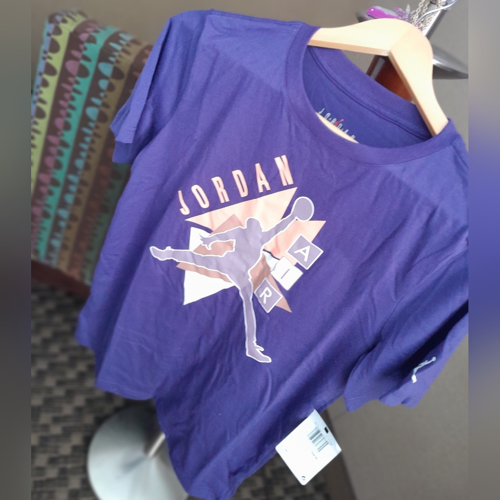 NWT Jordan  Jumpman YOUTH XL shirt